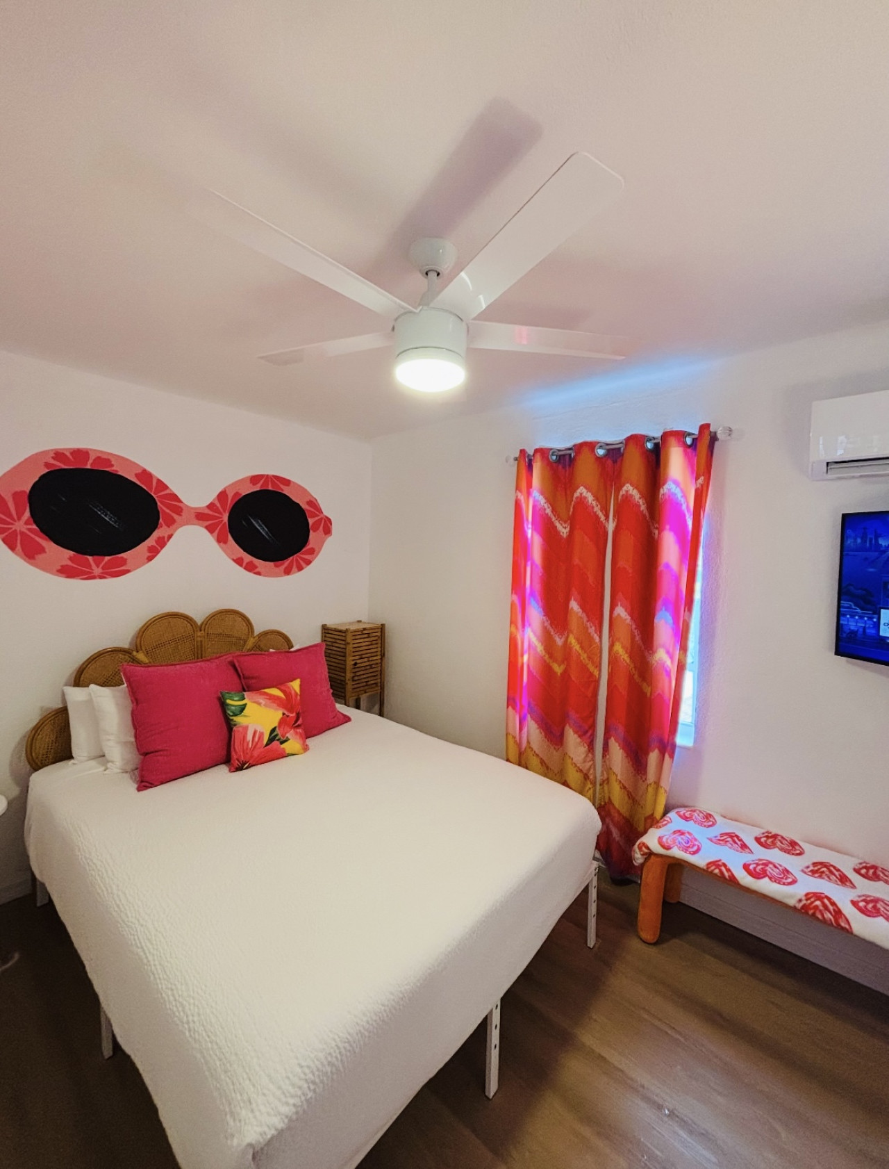 Salt Water Suites - #2 Florida Suite 5