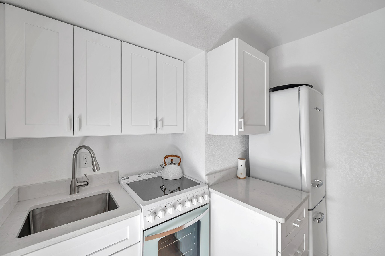 Salt Water Suites - #2 Florida Suite🌴☀️ 4