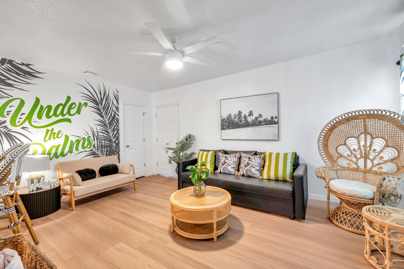 Salt Water Suites - #1 The Palm 3