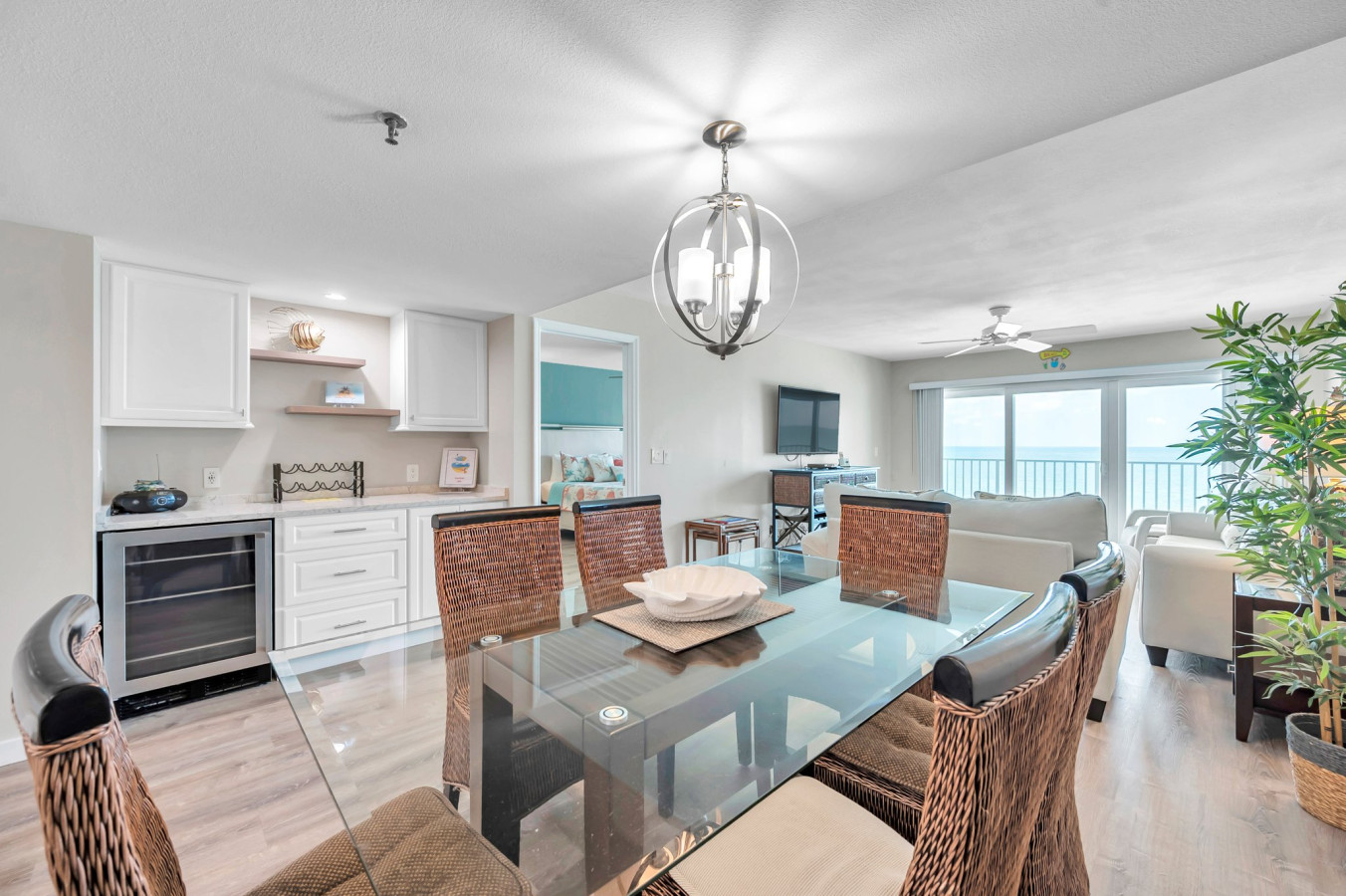 Sea Gate #304 Direct beachfront bliss! 3