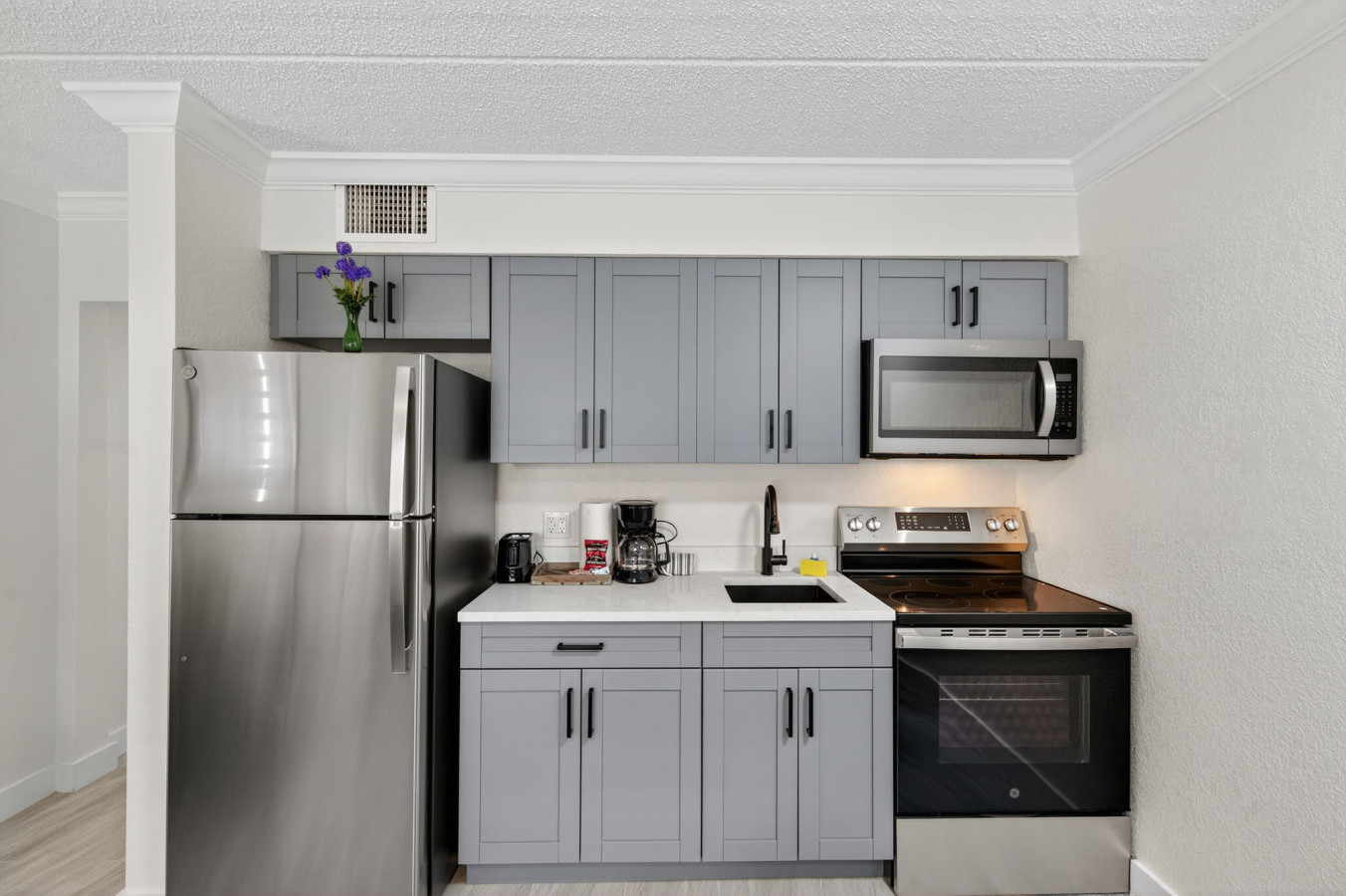 Sunset Beach Suites #5 3