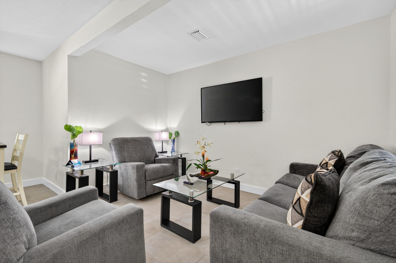 Park Shores Suites #4 4