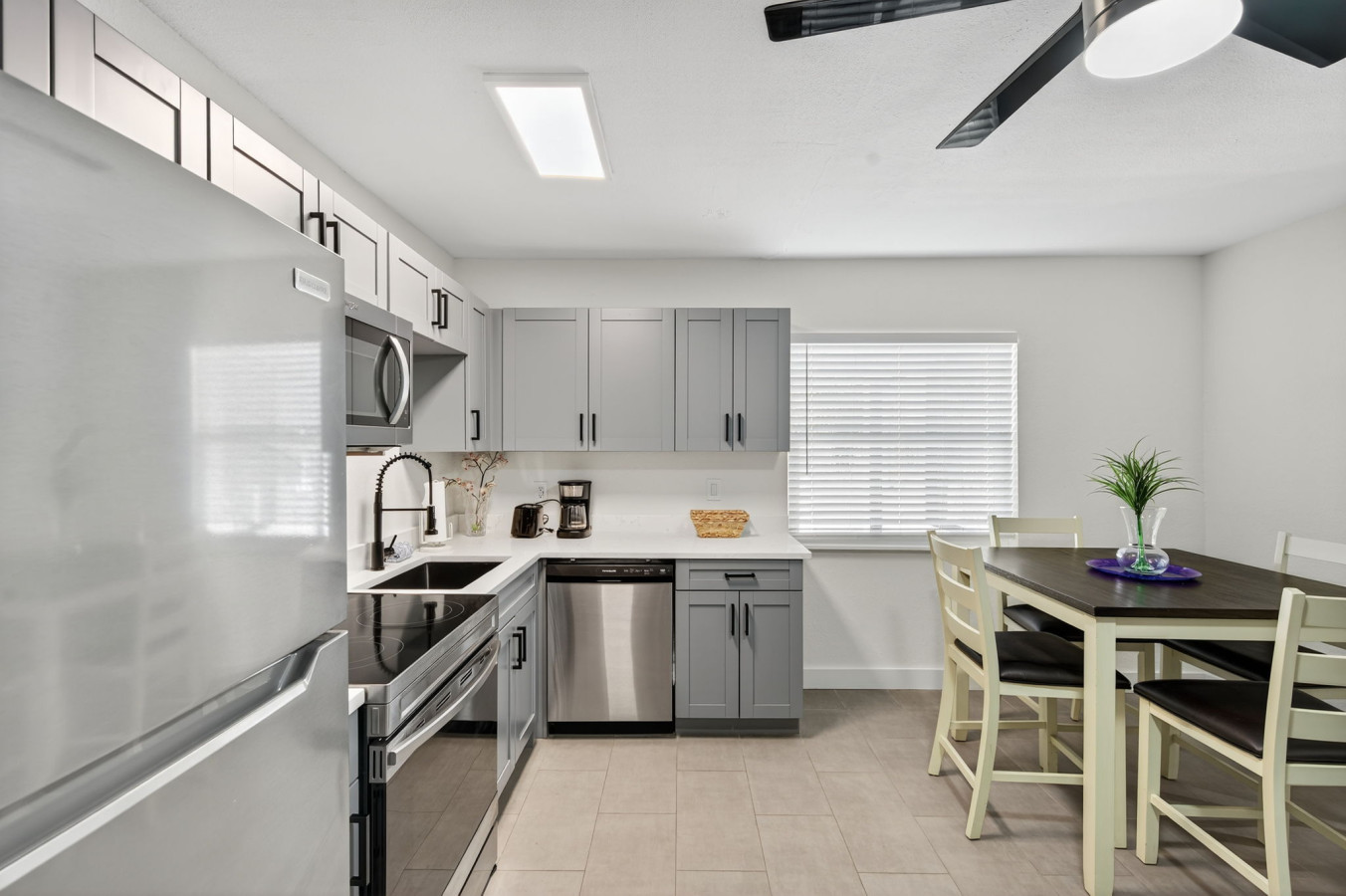 Park Shores Suites #4 2