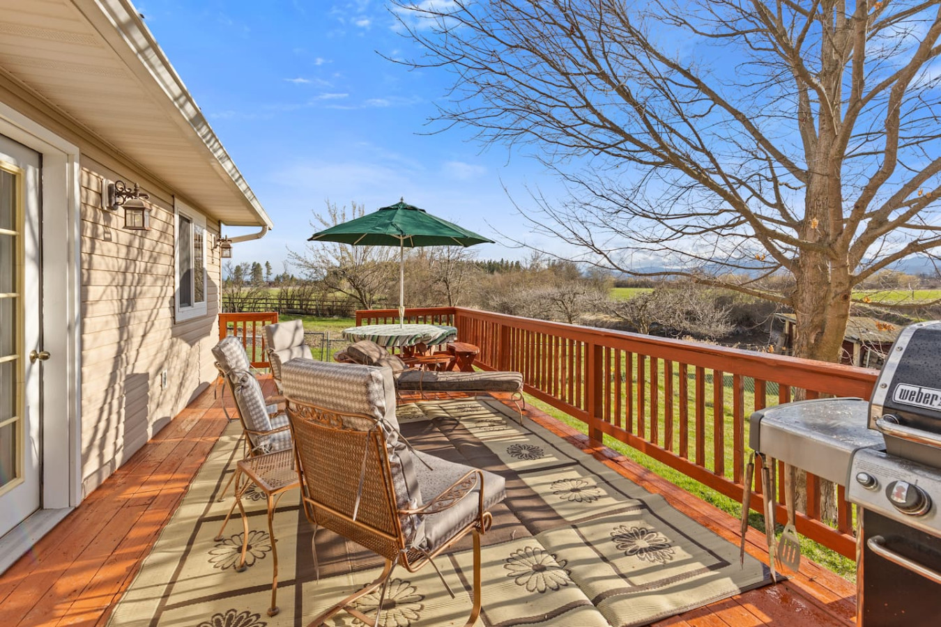 Pet Friendly Home with Fishing Access and Fire Pit