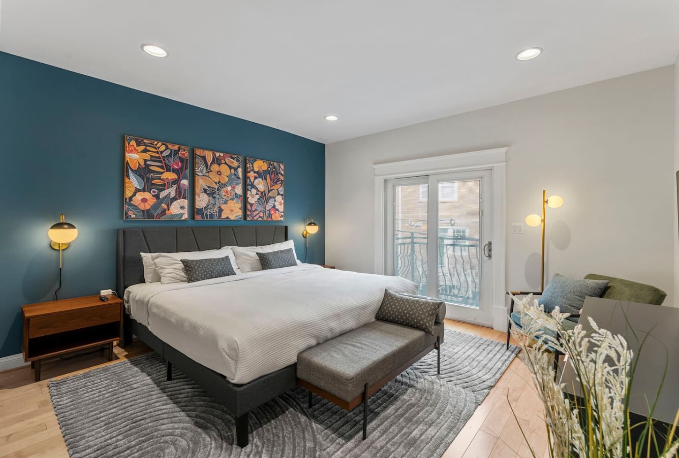 The Roosevelt | Modern 3br Historic Bloomingdale - Washington, DC