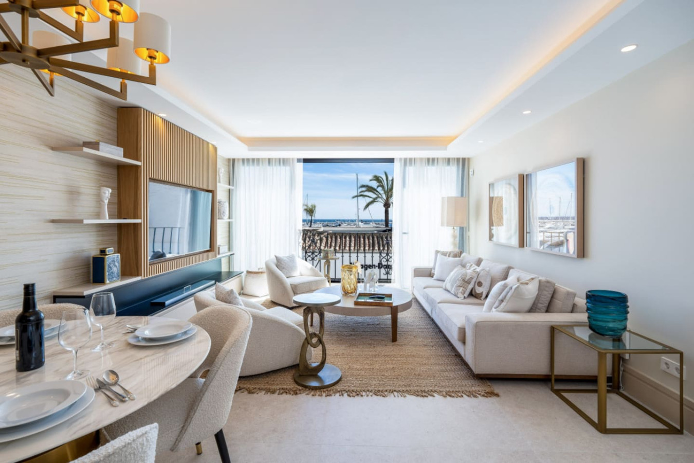 2 Bed Modern Apartment in Puerto Banus