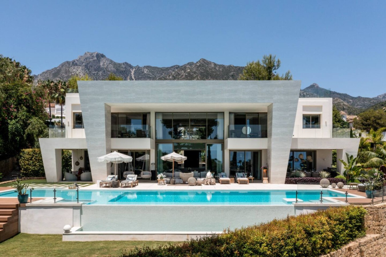 Sierra Blanca 6BR Villa, Indoor Pool, Spa & Gym