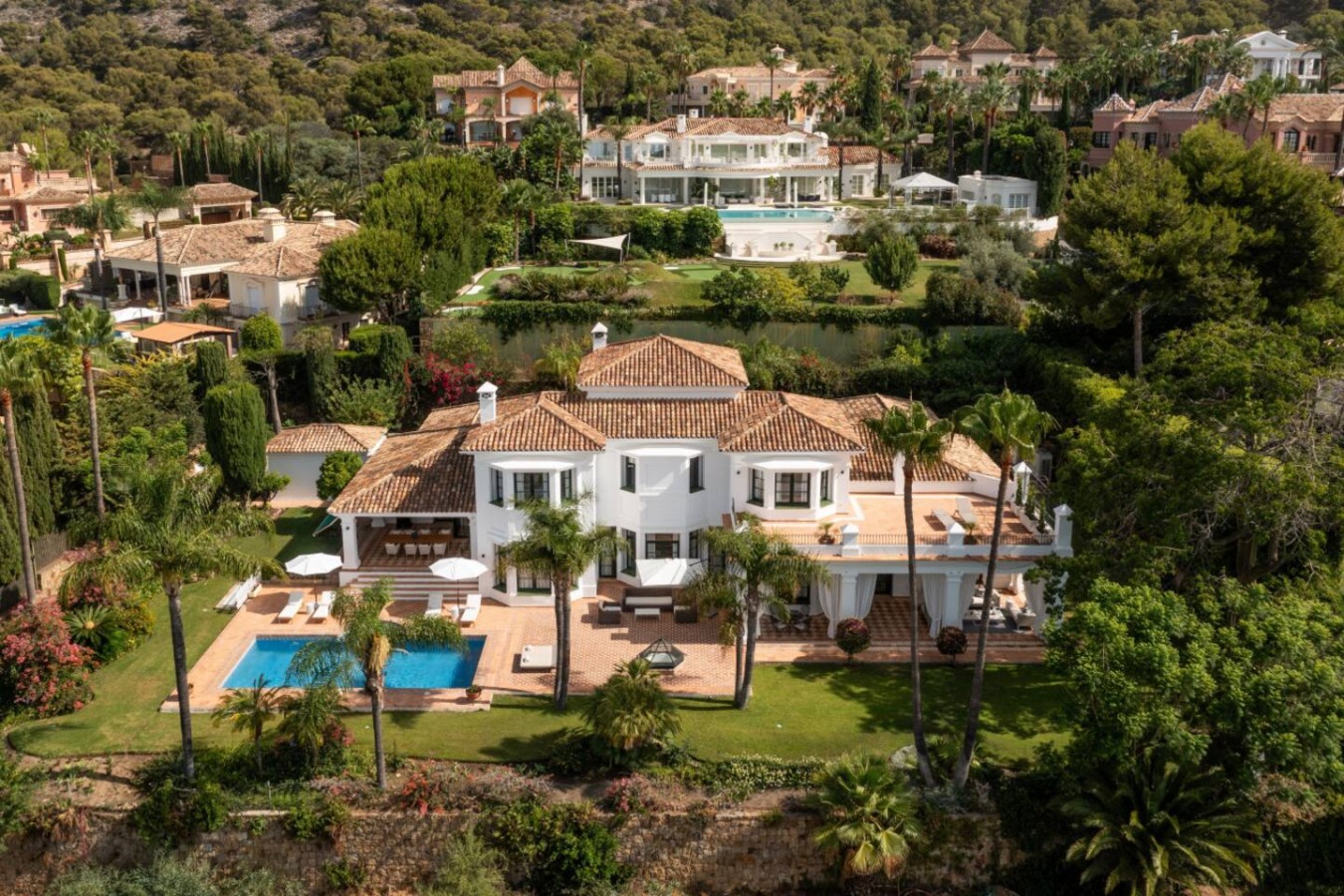 Luxury Villa in Sierra Blanca with Sea Views