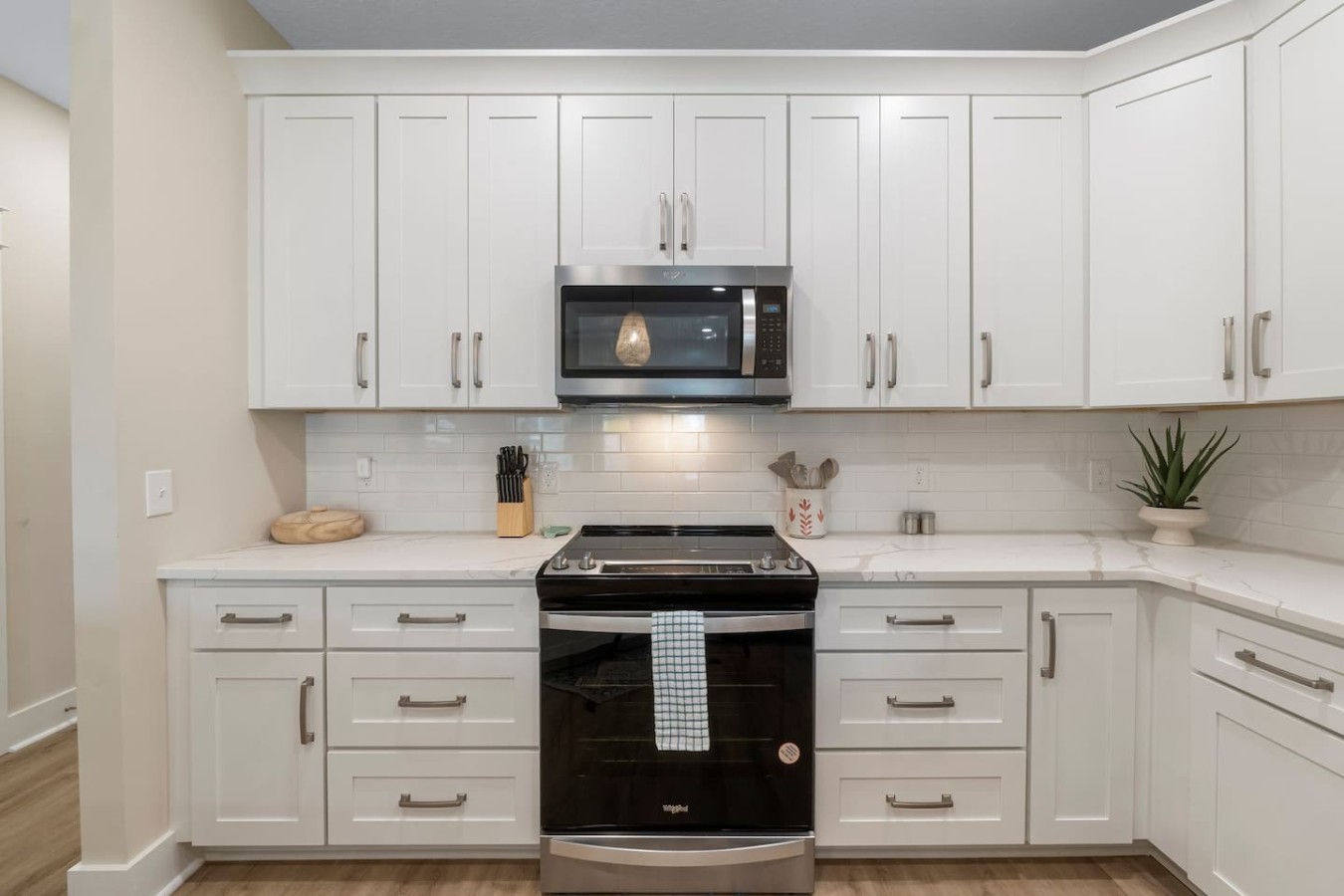 4BDR~Luxury Beach House l Pool l Steps 2 PCB Beach