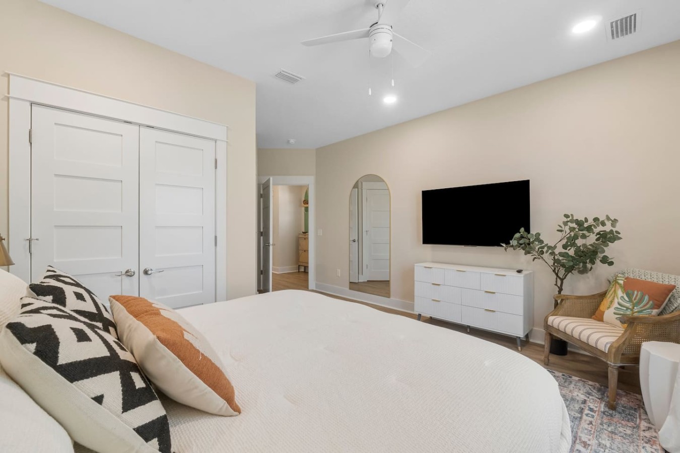 4BDR~Luxury Beach House l Pool l Steps 2 PCB Beach