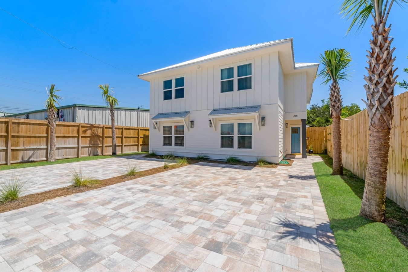 4BDR~Luxury Beach House l Pool l Steps 2 PCB Beach