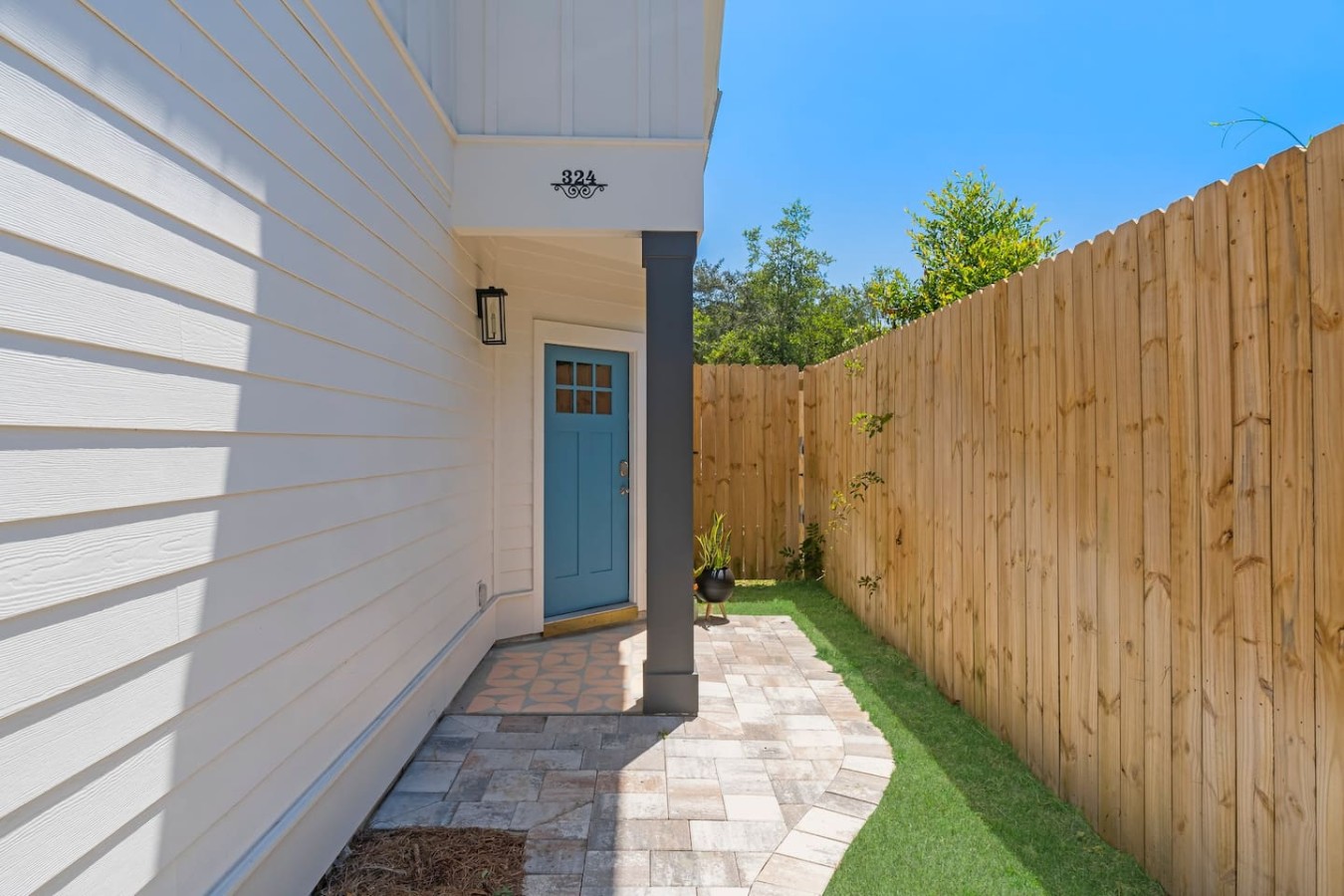 4BDR~Luxury Beach House l Pool l Steps 2 PCB Beach