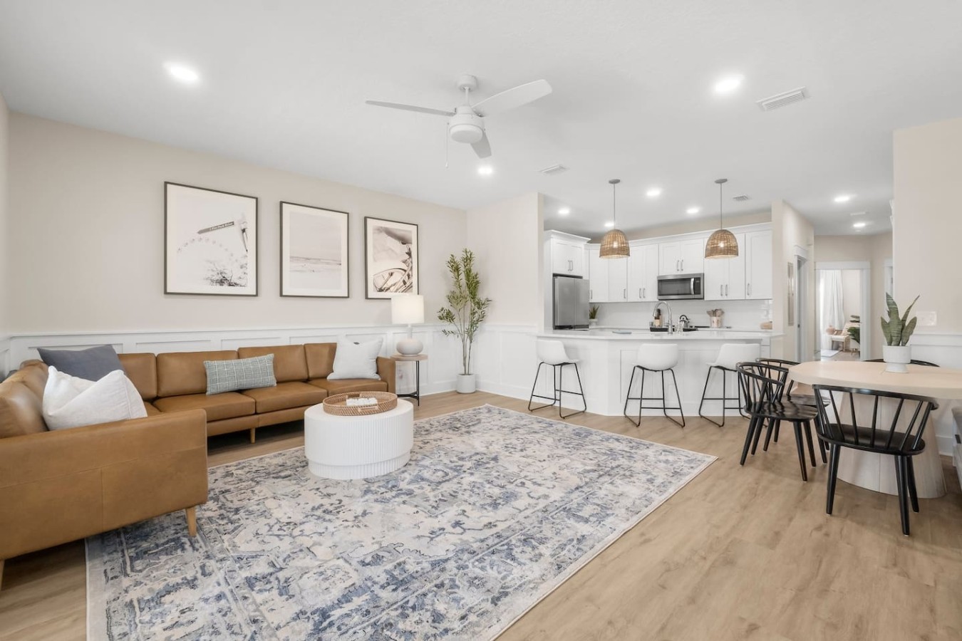 8BDR - Luxury Home l Steps from Ocean l 2 Pools