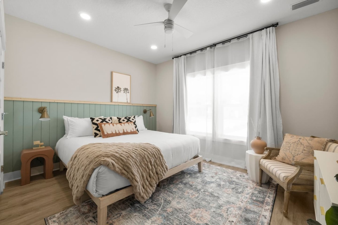 8BDR - Luxury Home l Steps from Ocean l 2 Pools
