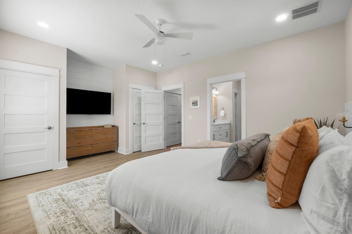 4BDR~Luxury Beach Home l Steps 2 Panama City Beach