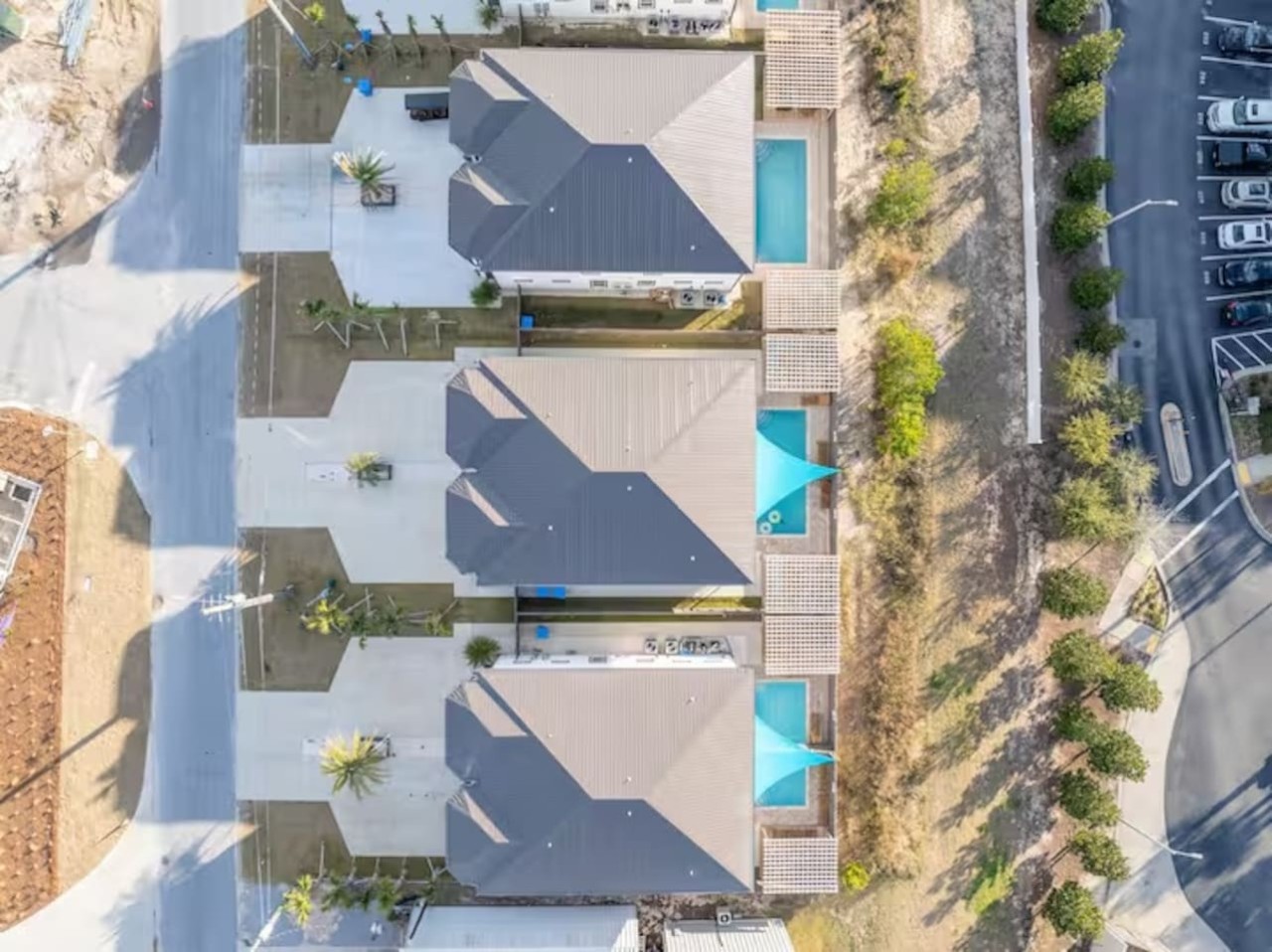 Luxury Retreat with Private Pool l Sleeps 28