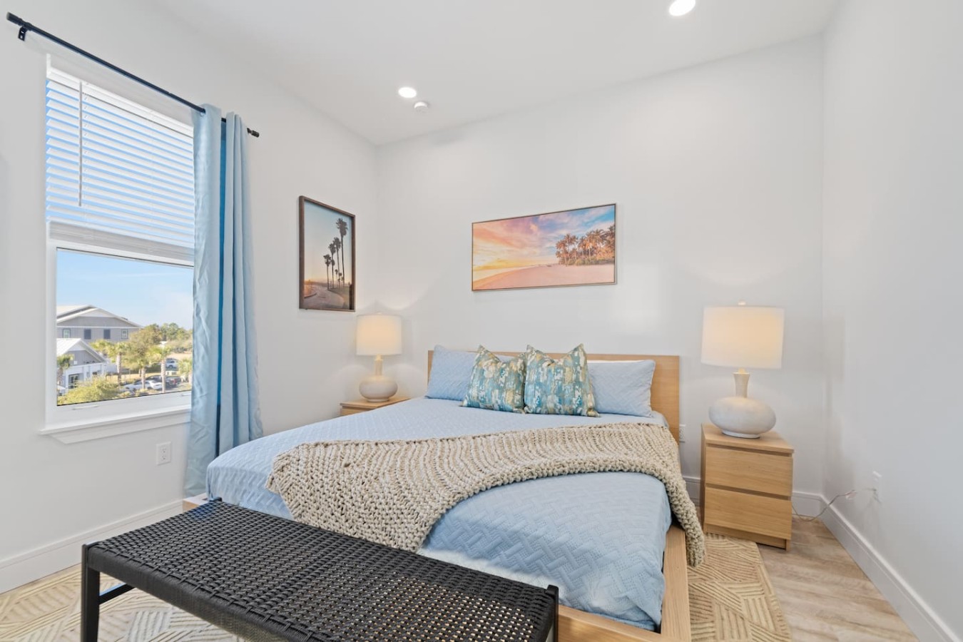 Luxury Retreat with Private Pool l Sleeps 28