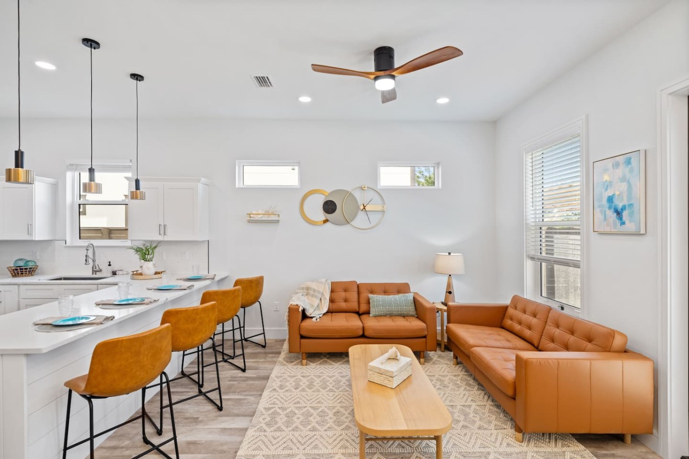 Luxury 5-Bedroom Duplex with Pool