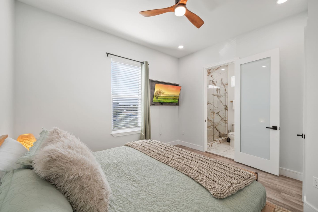 Luxury Duplex Steps from the Beach