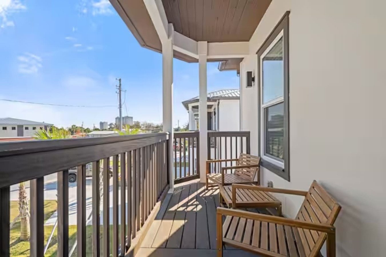 Luxury Coastal Retreat with Private Pool l Sleeps 26