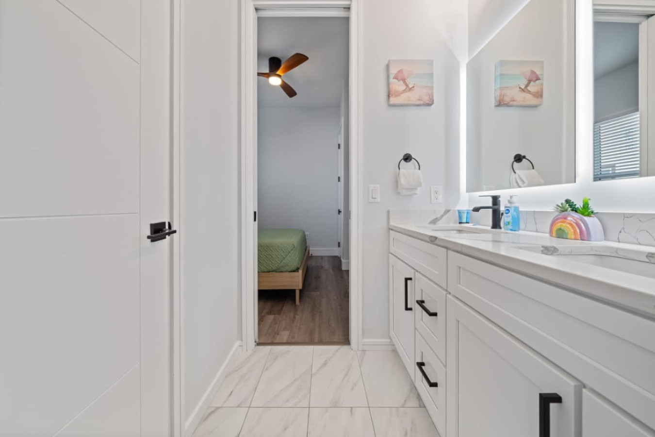 Luxury Coastal Retreat with Private Pool l Sleeps 26