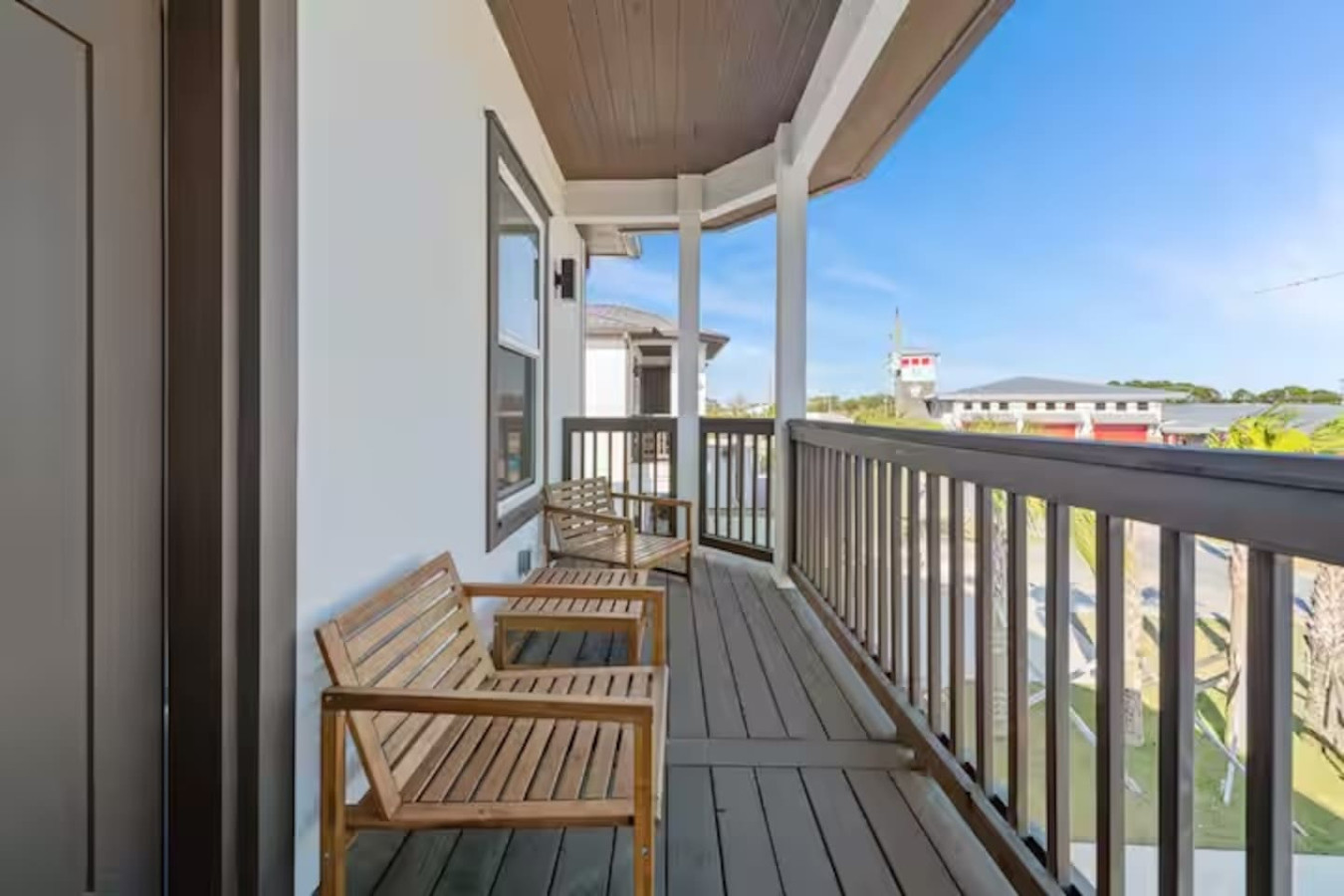 Luxury Coastal Retreat with Private Pool l Sleeps 26