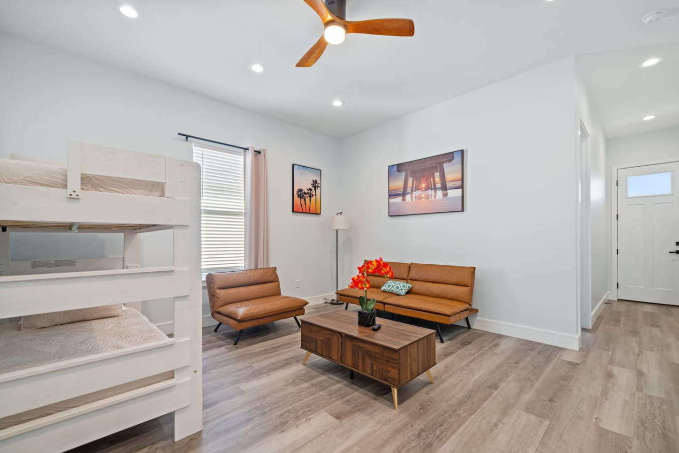 Luxury Coastal Retreat with Private Pool l Sleeps 26