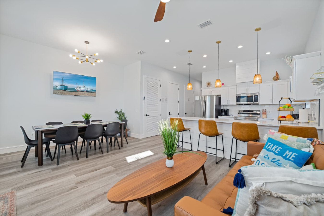 5BR Luxury Retreat with Heated Pool