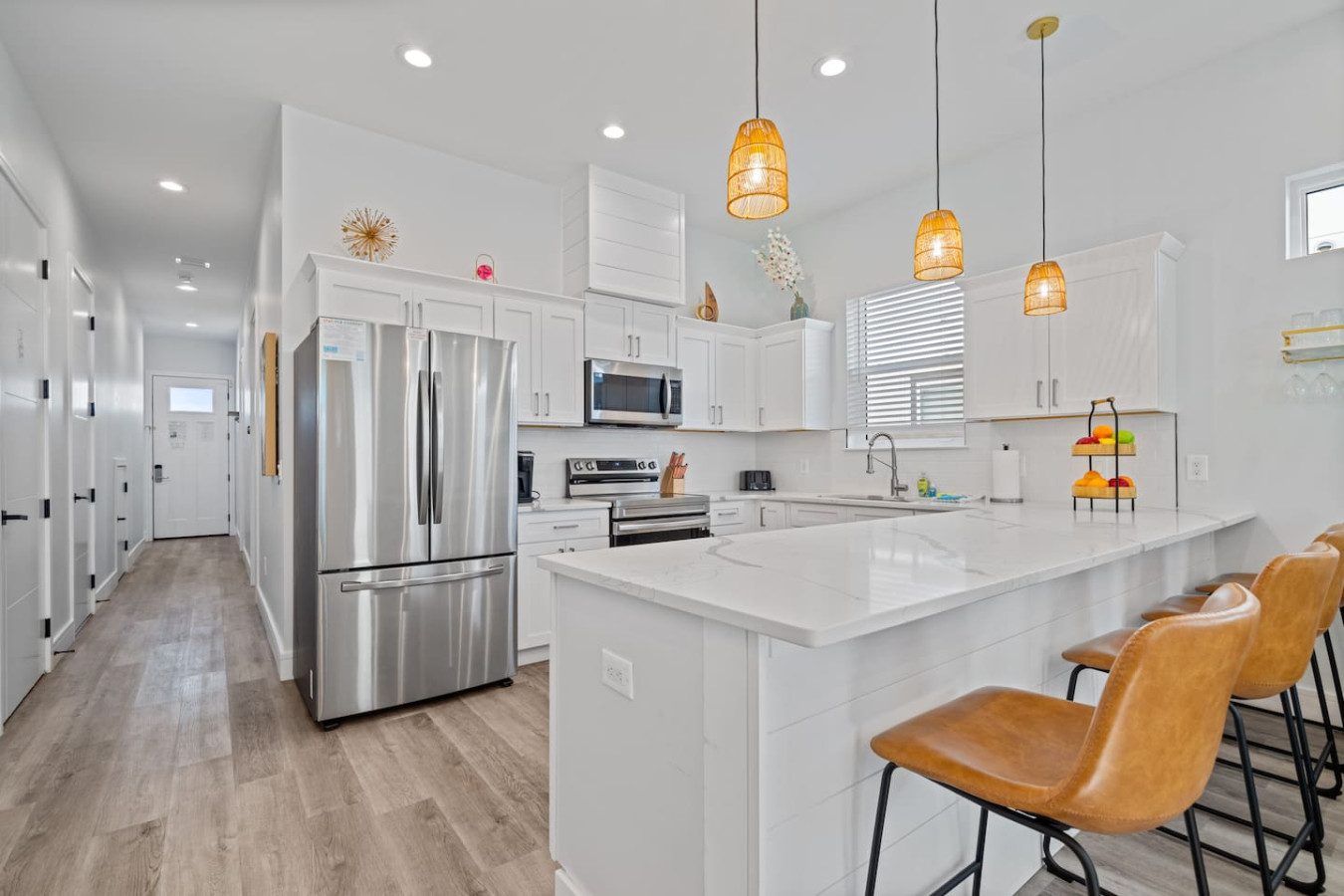 5BR Luxury Retreat with Heated Pool