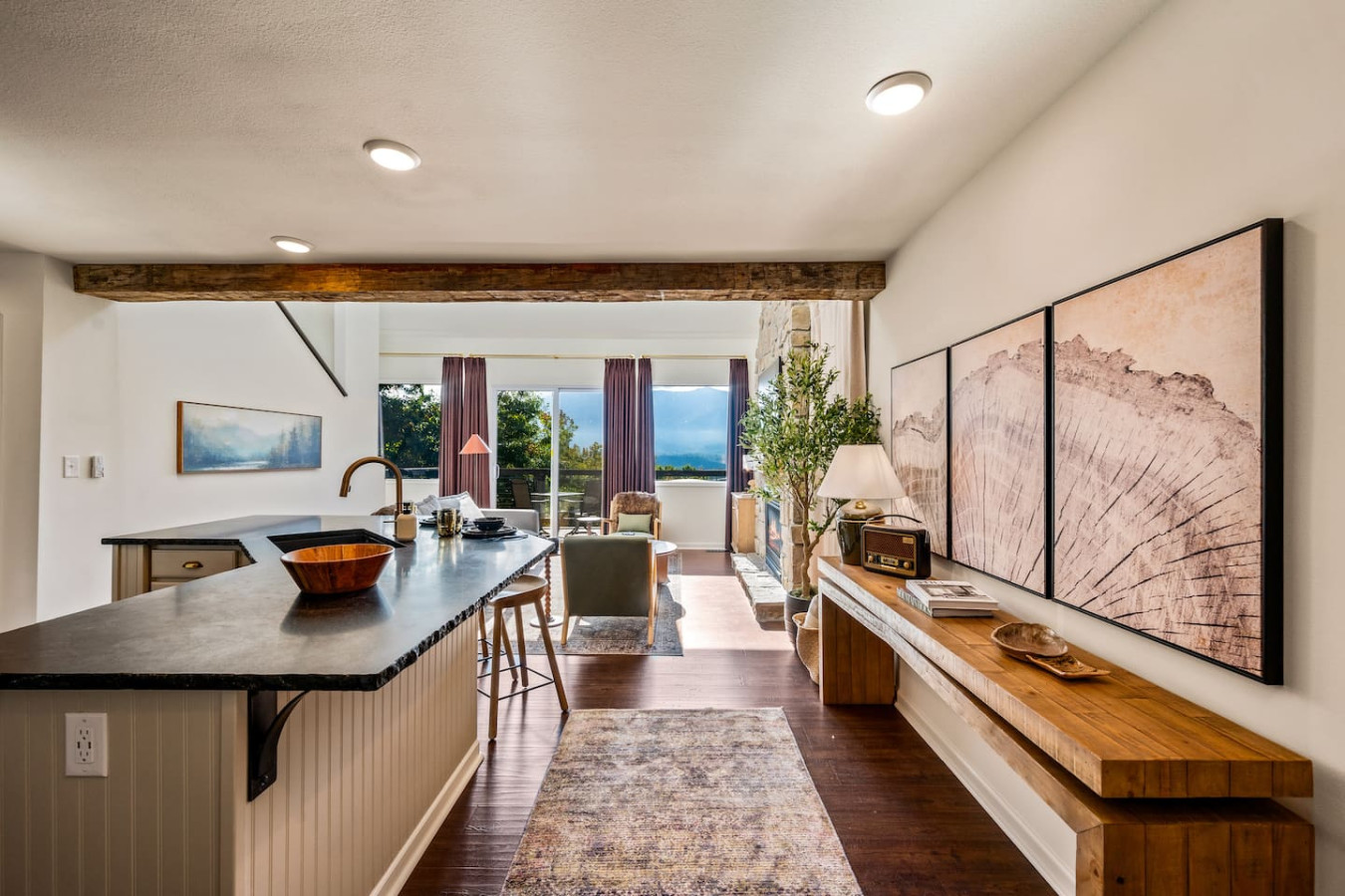 Romantic Fall Getaway | Hot Tub + Epic Views