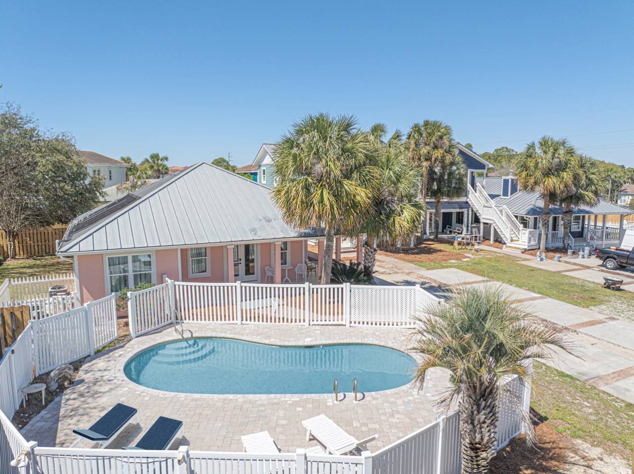 12BDR Luxury Estate For Large Groups