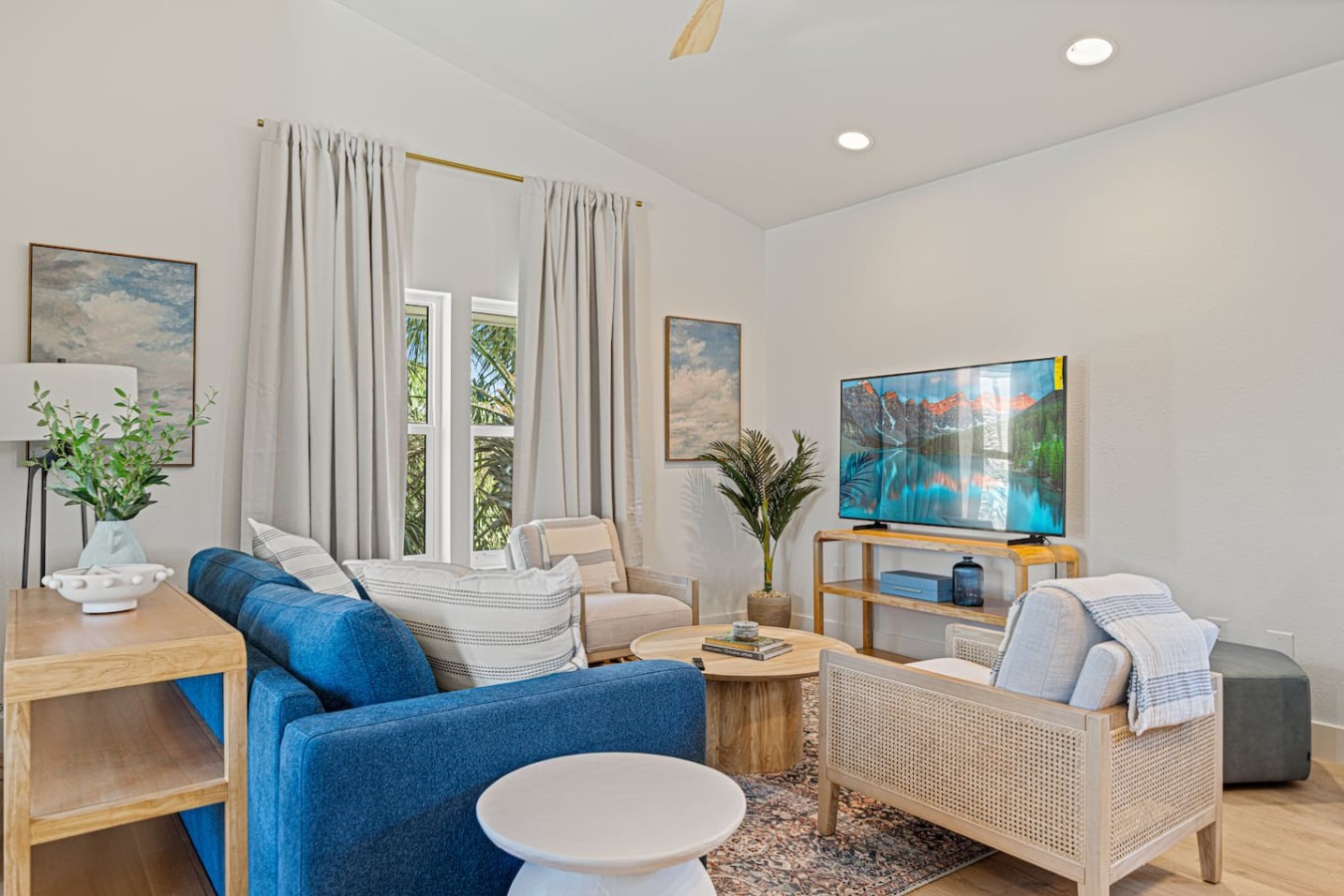 12BDR Luxury Estate For Large Groups