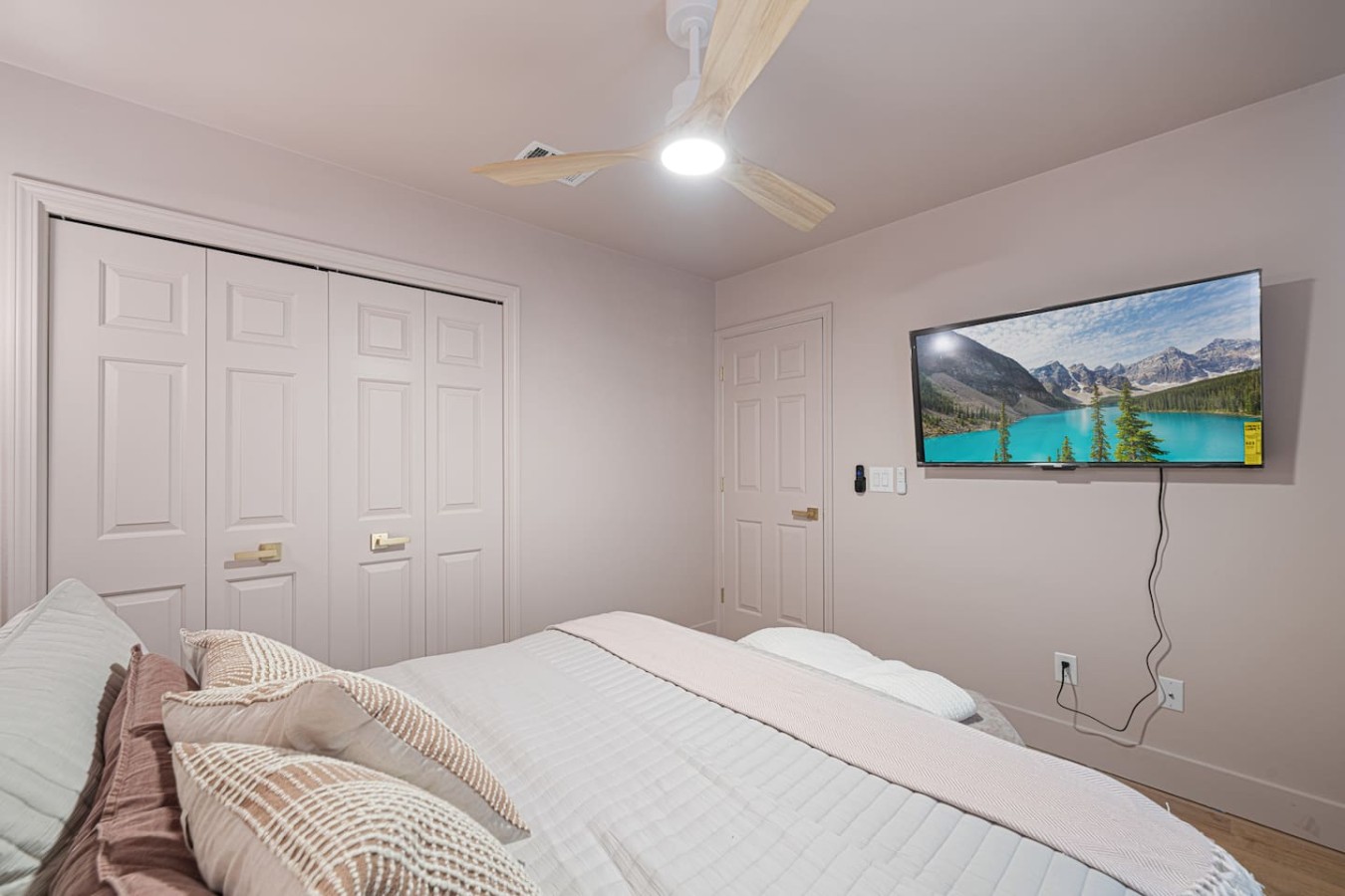 12BDR Luxury Estate For Large Groups