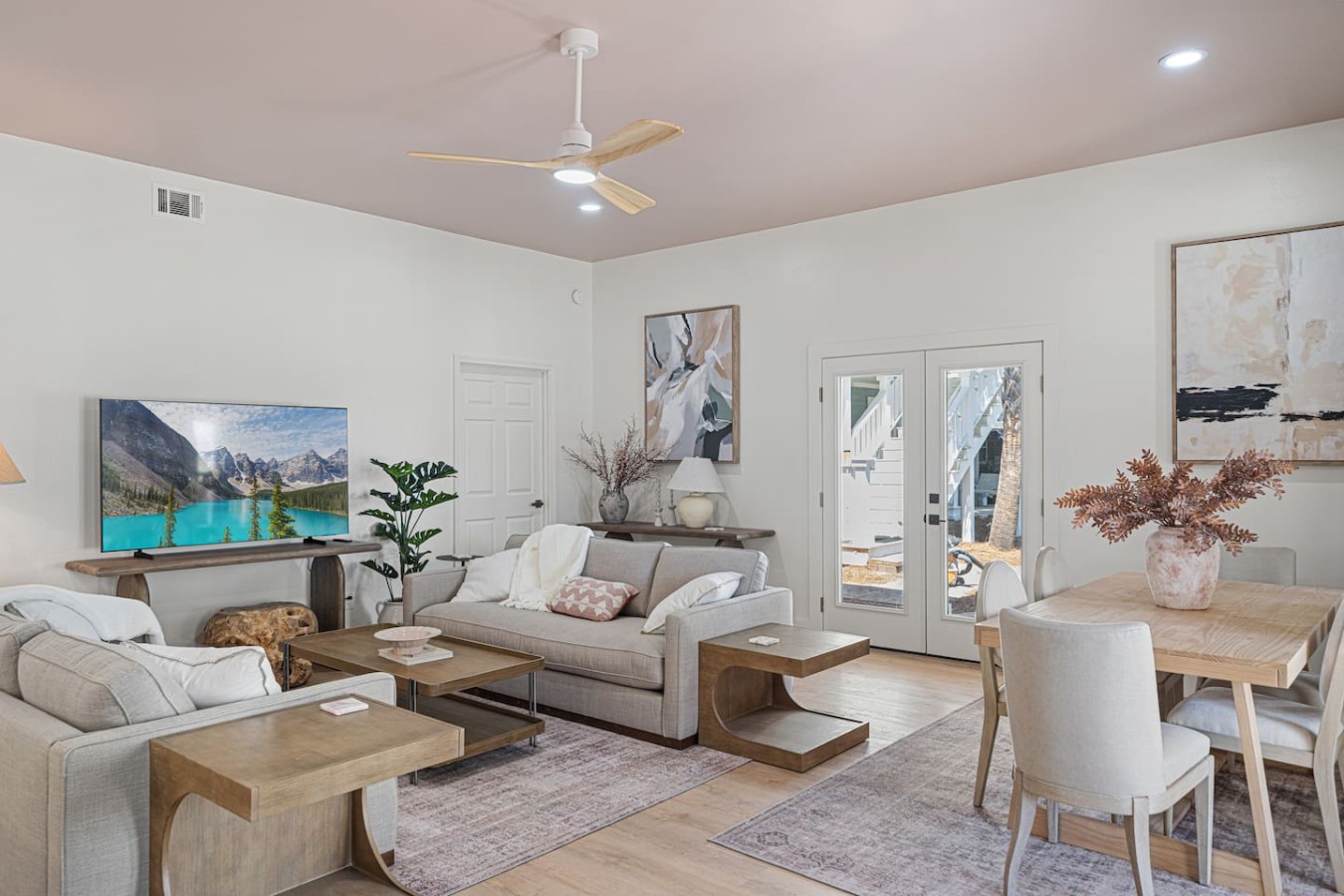 12BDR Luxury Estate For Large Groups