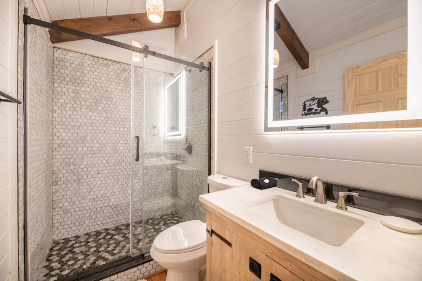 Rustic 2BR Farm Cabin: Hot Tub, Animals & Hiking