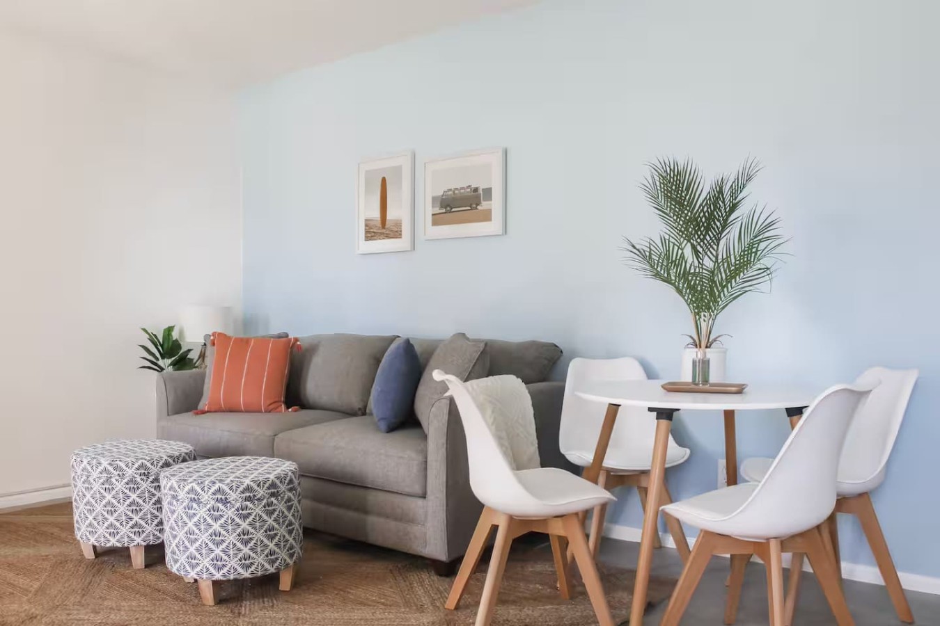 Pet friendly | 5 min walk to sand | full kitchen