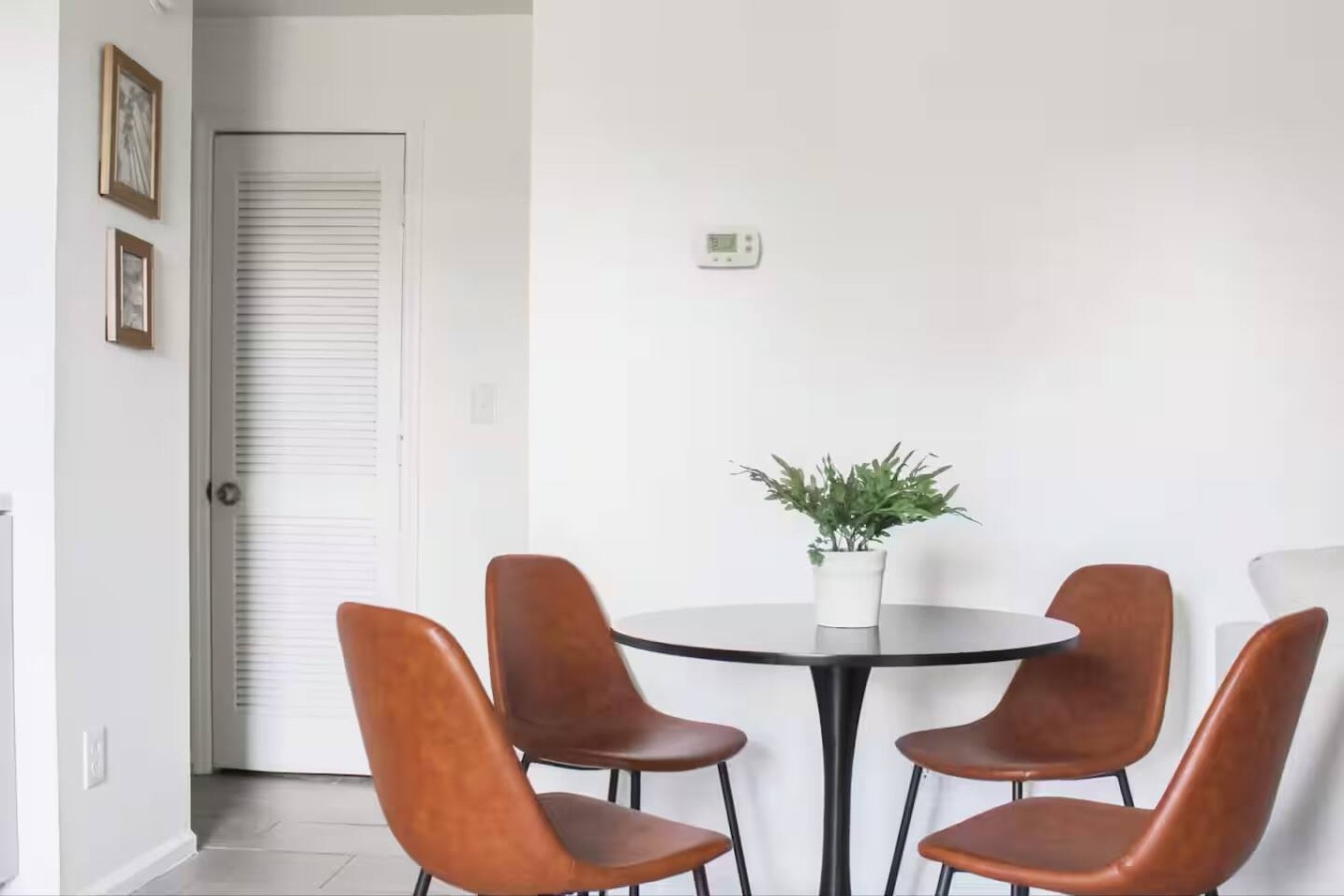 Cozy condo steps from the beach