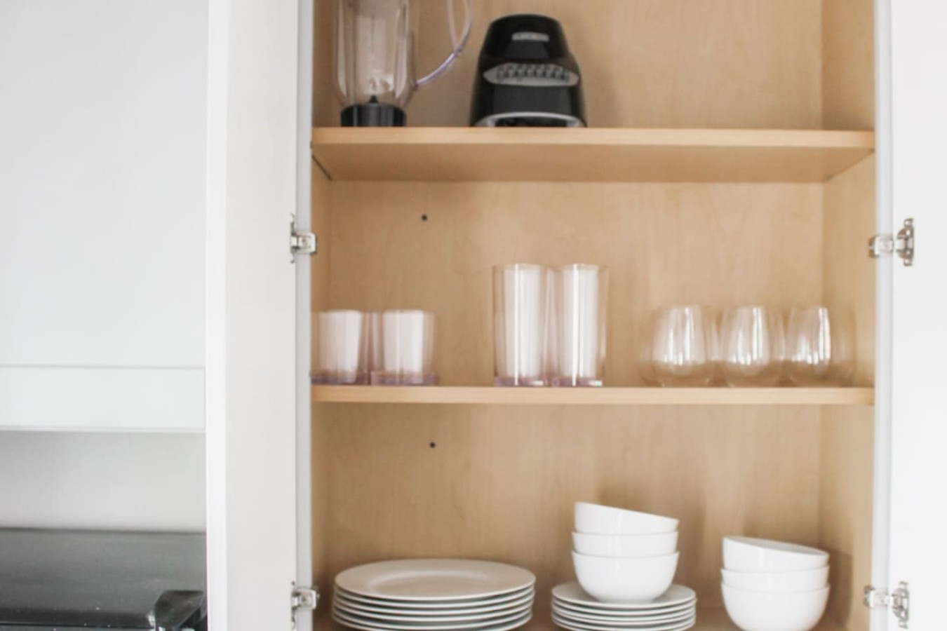 Near Ocean l Steps from Beach l Full Kitchen