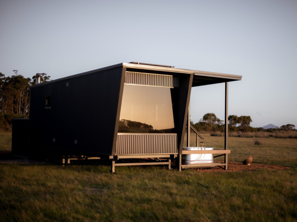 Michael the Tiny Cabin in Esperance