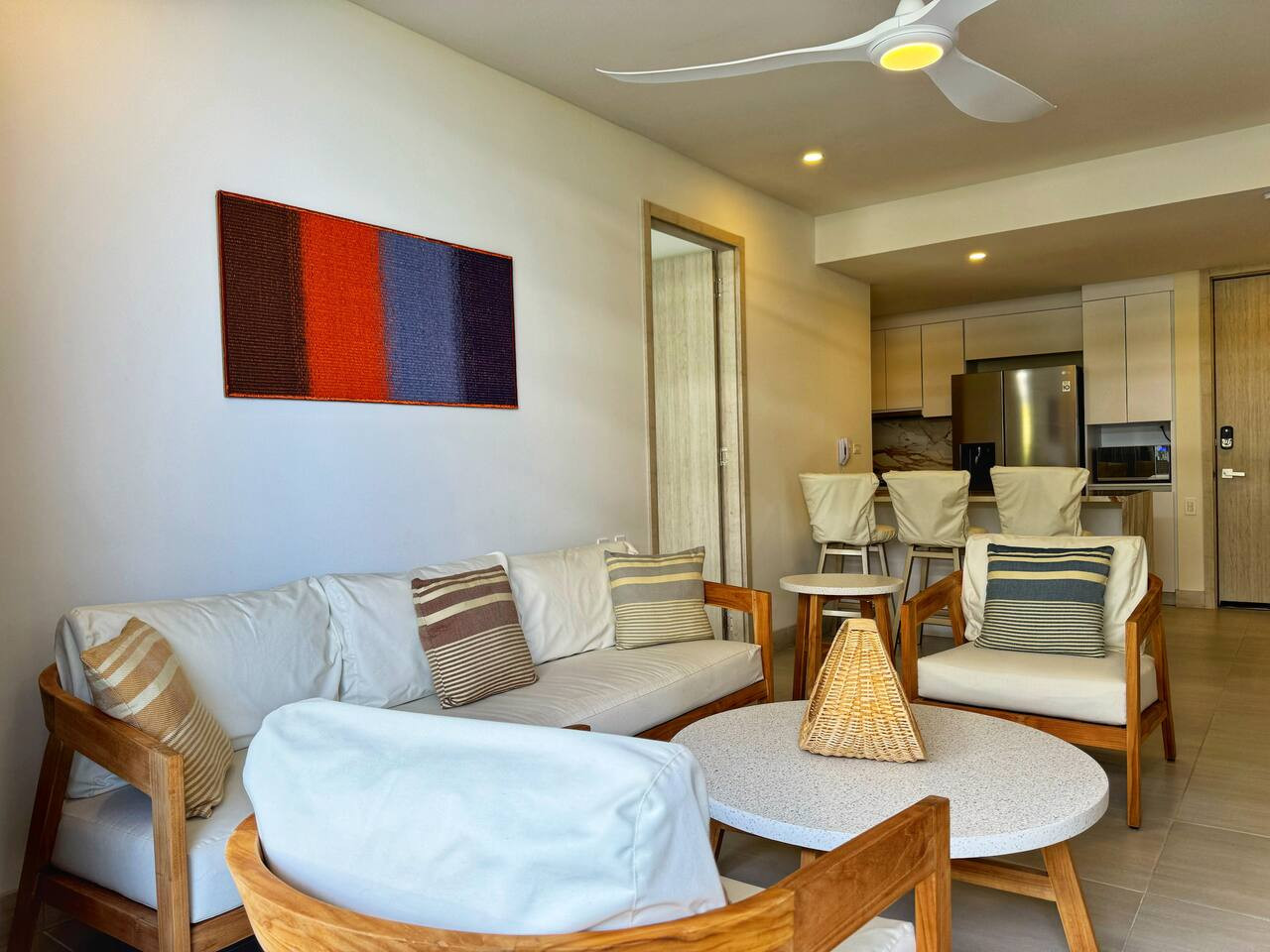 Exclusive Apartment + Private Pool + Beach!