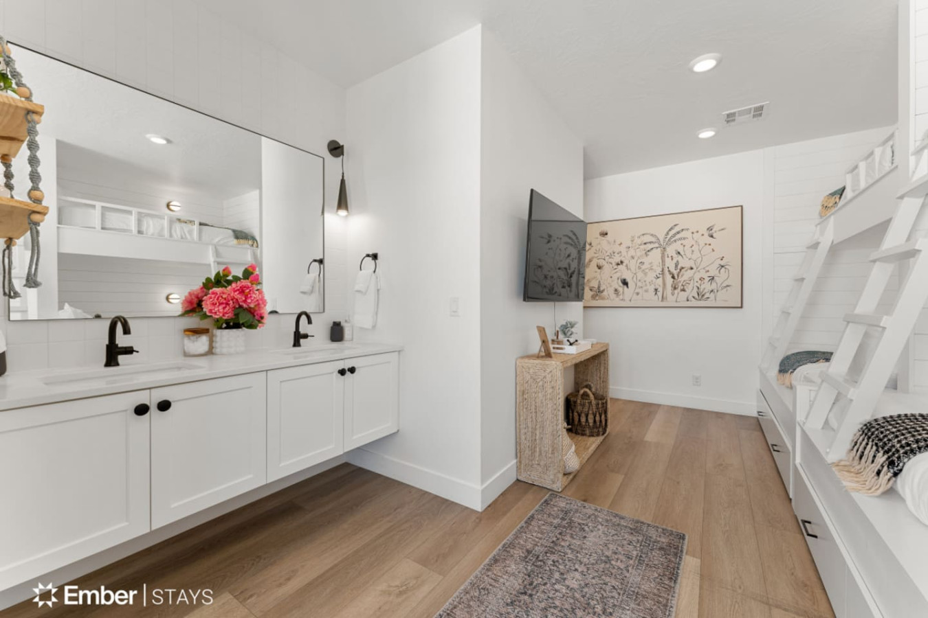 Edgewater at Desert Color (by Ember Stays) | Photo 100