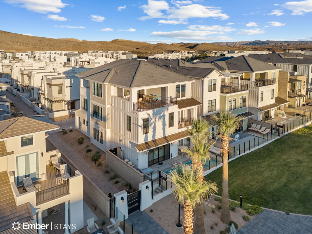 Edgewater at Desert Color (by Ember Stays) | Photo 124