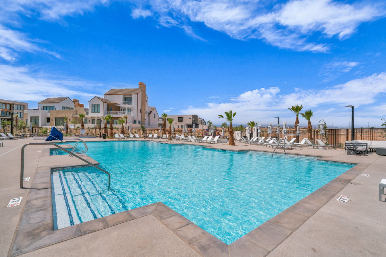 Desert Promenade by Ember Stays | Photo 31