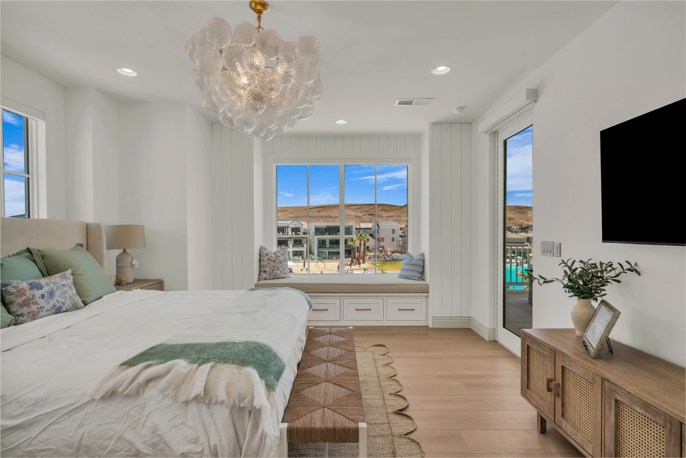 Clearwater by Ember Stays | Photo 48