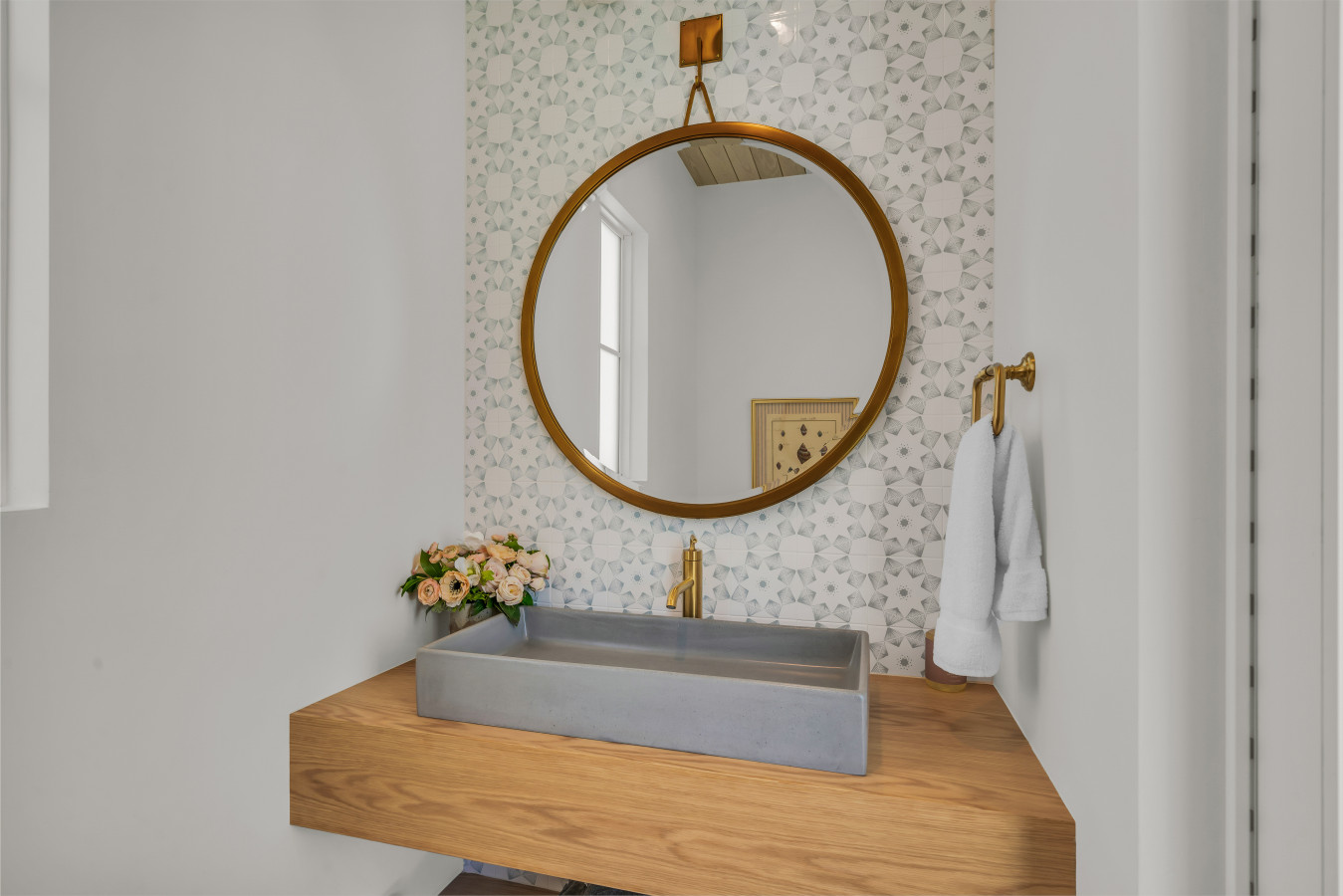 Clearwater by Ember Stays | Photo 27