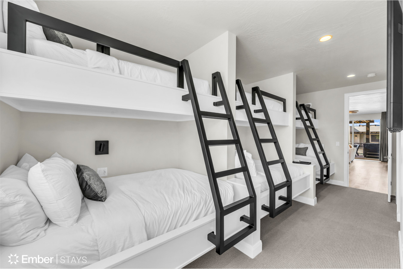 Anna Cabana by Ember Stays | Photo 37