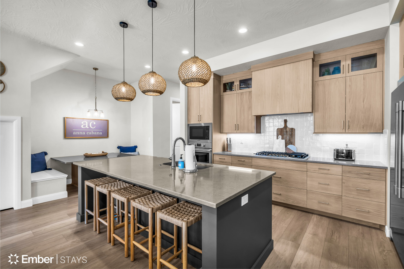 Anna Cabana by Ember Stays | Photo 10