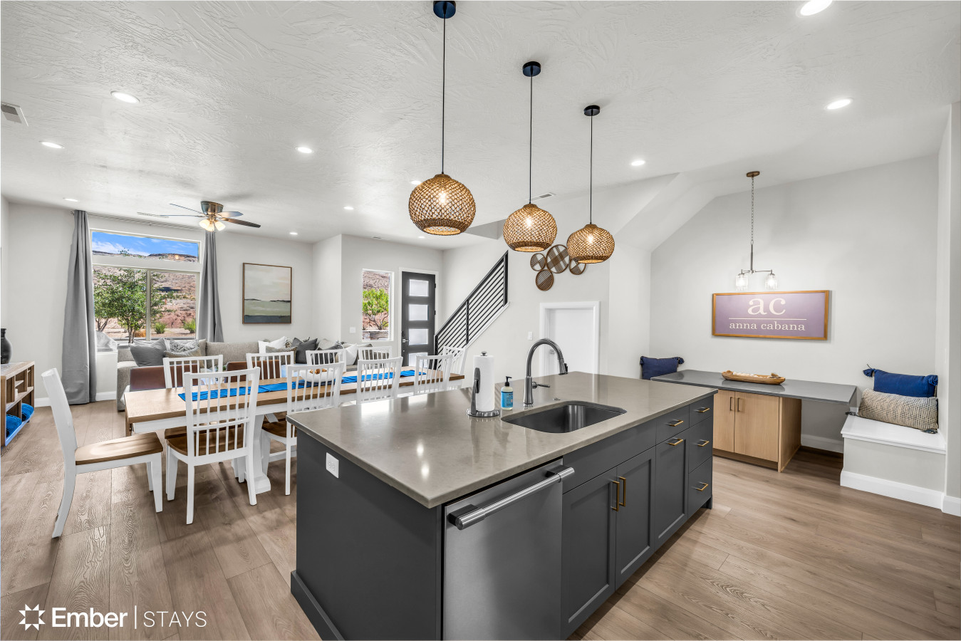 Anna Cabana by Ember Stays | Photo 9