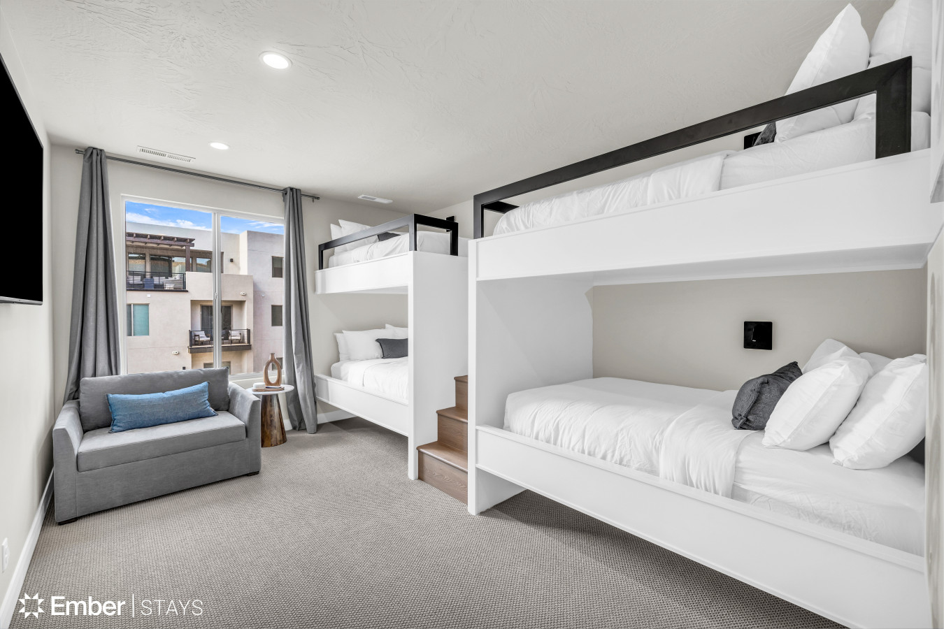 Anna Cabana by Ember Stays | Photo 34