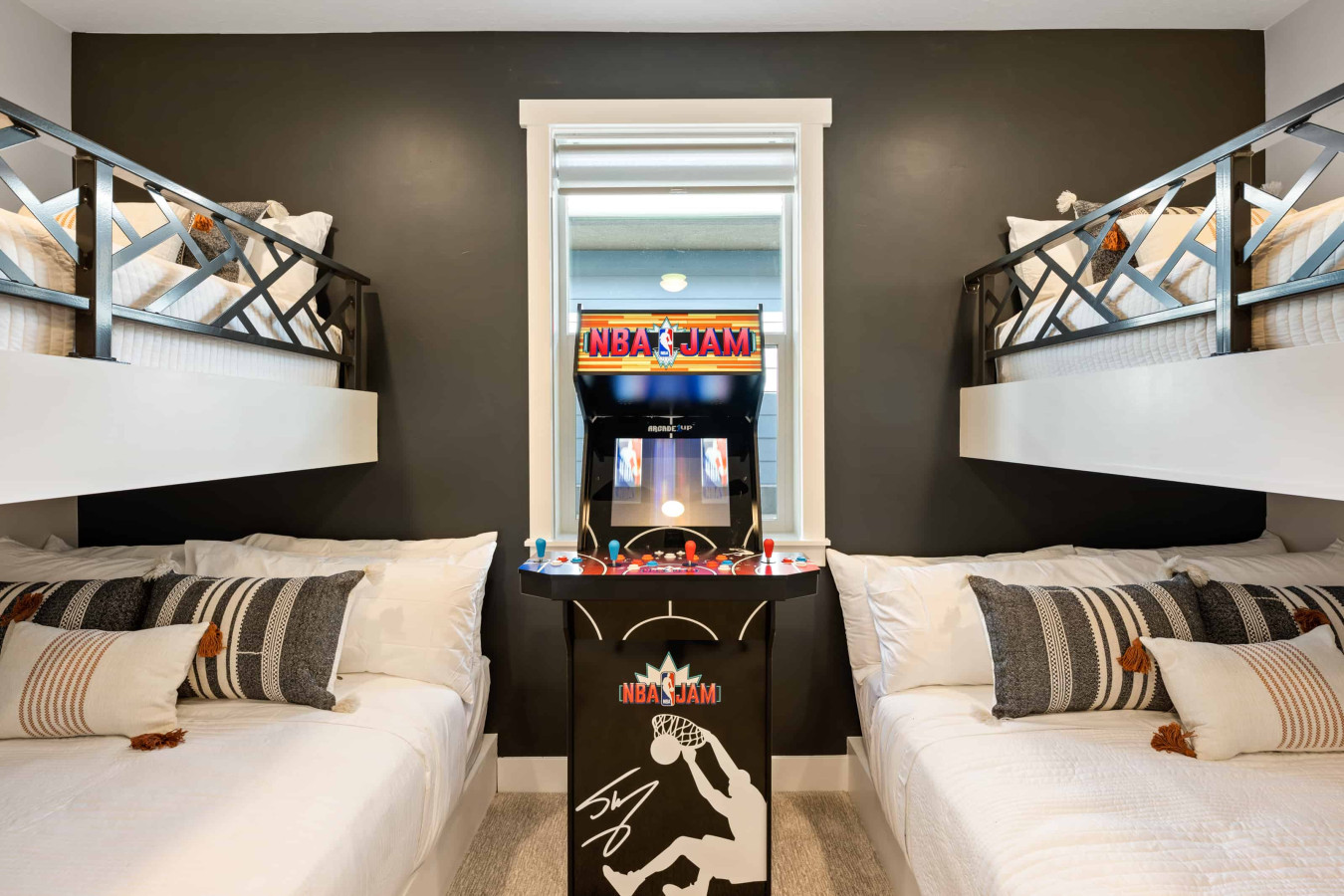 North Shore at Desert Color by Ember Stays 39